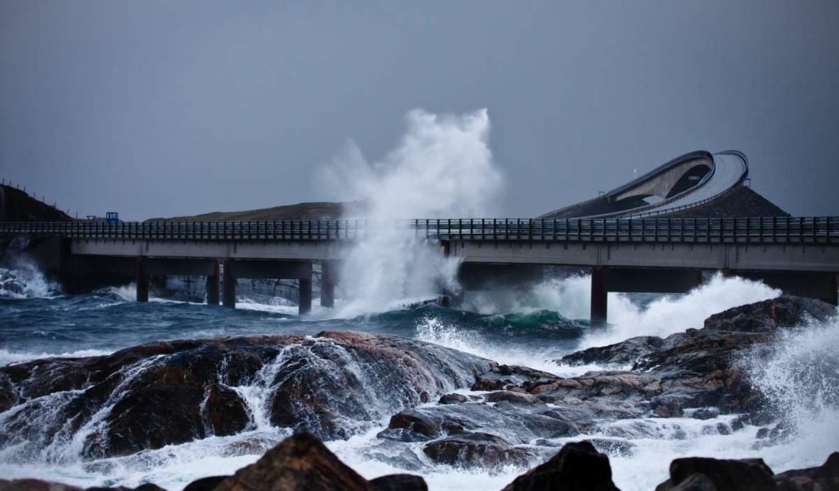 Appartamento Ola Bua Near The Atlantic Road Lyngstad Esterno foto